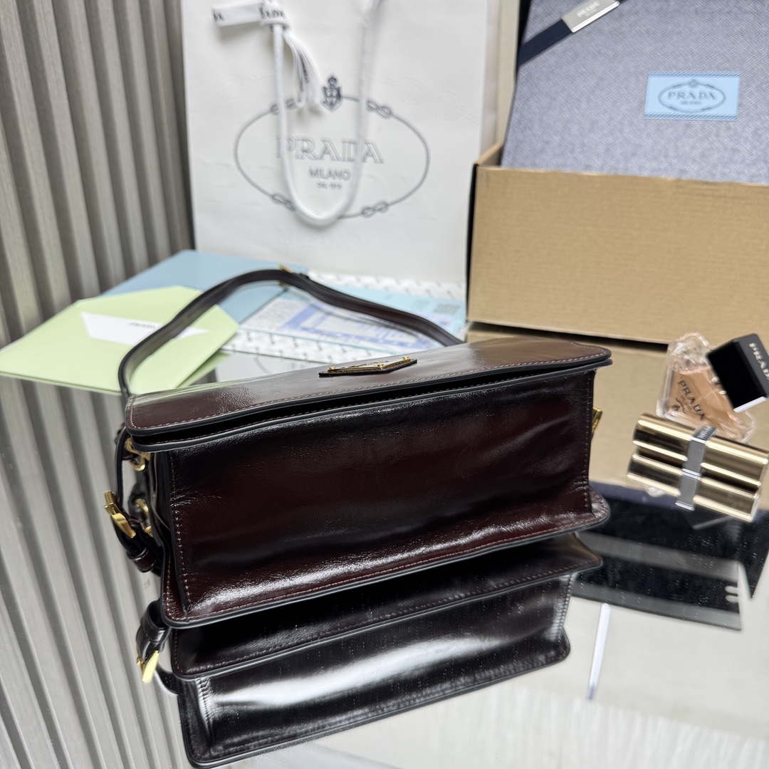 Prada Leather shoulder bag