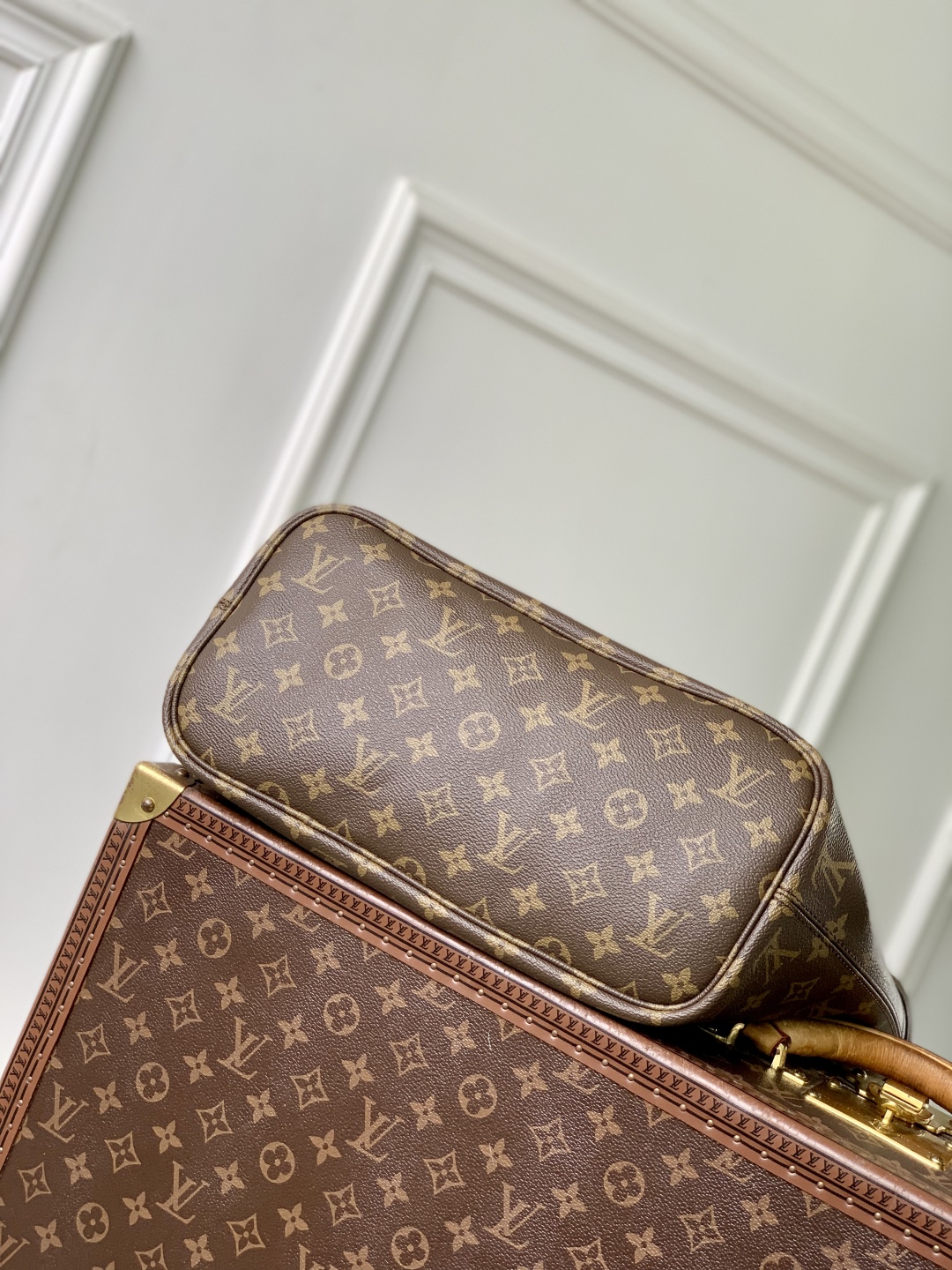 LOUIS VUITTON M25664 Neverfull Inside Out MM