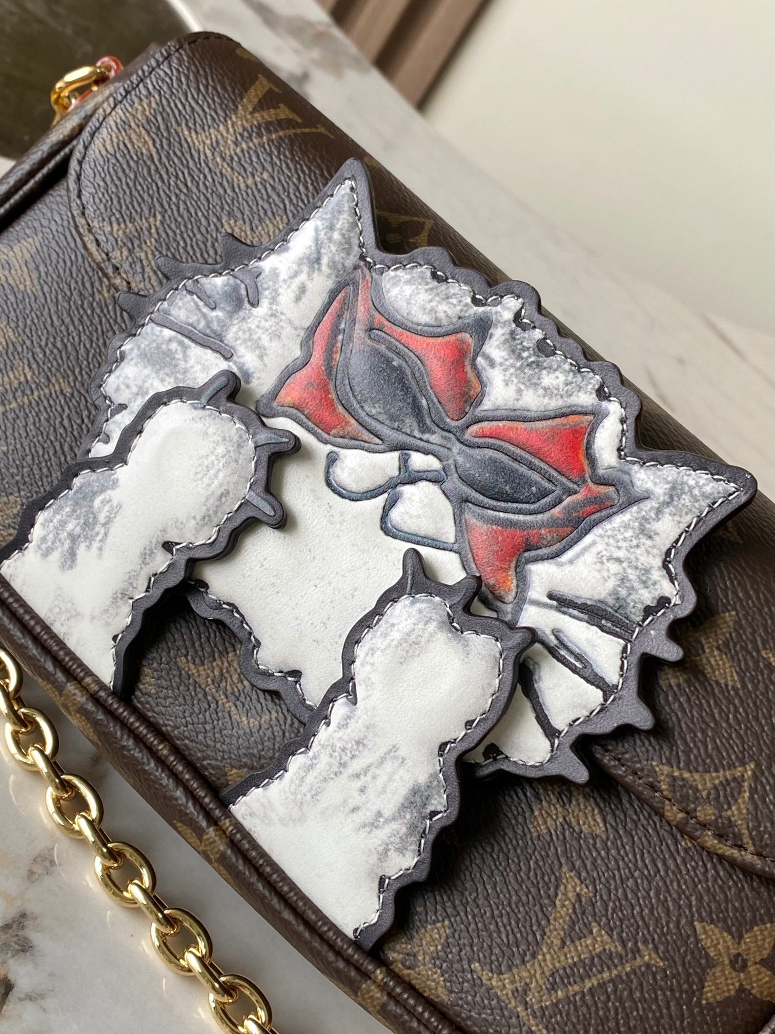 LV M15148 Wallet On Chain Ivy