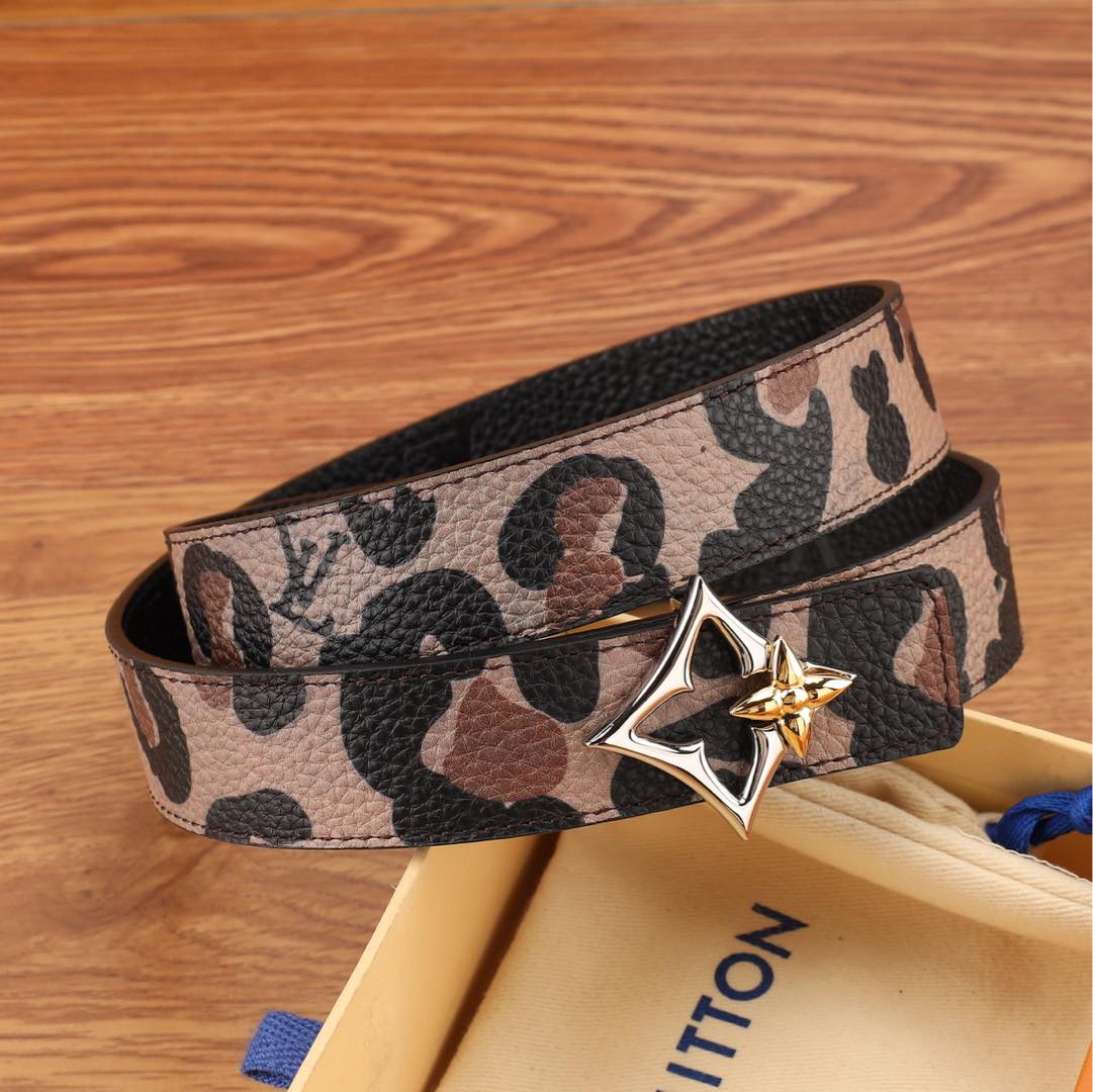 Louis Vuitton LV Iconic 30mm Reversible Leopard Print elt