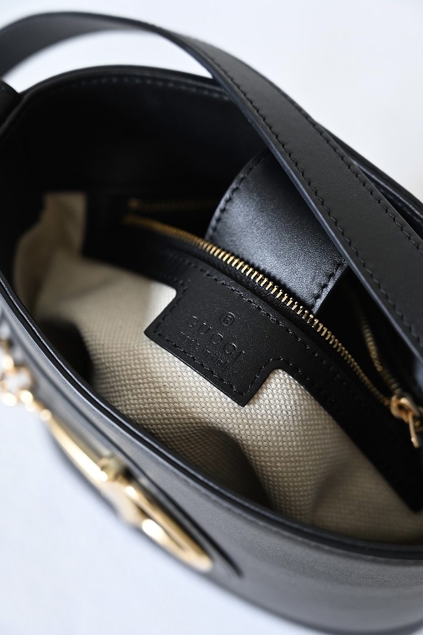 Gucci small bucket bag in black leather