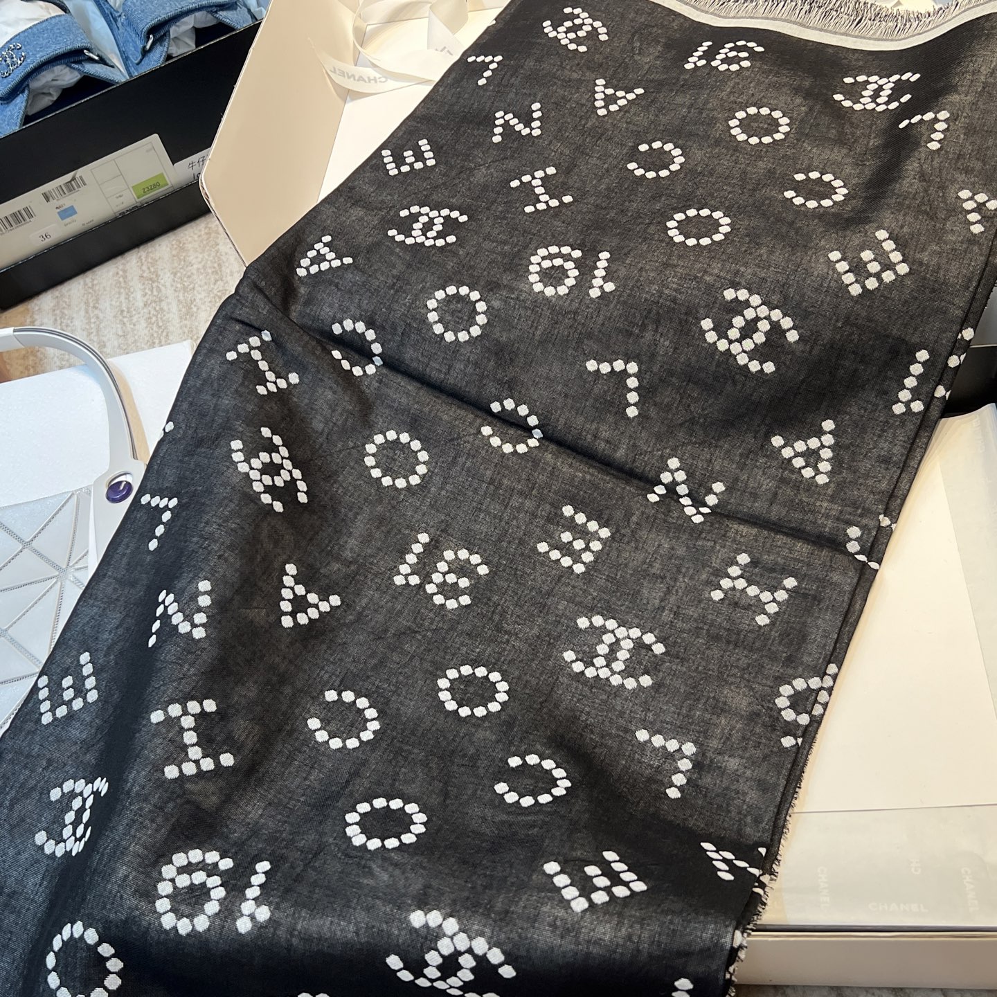 Chanel 25C Black, White & Grey Pearl Double-C Scarf