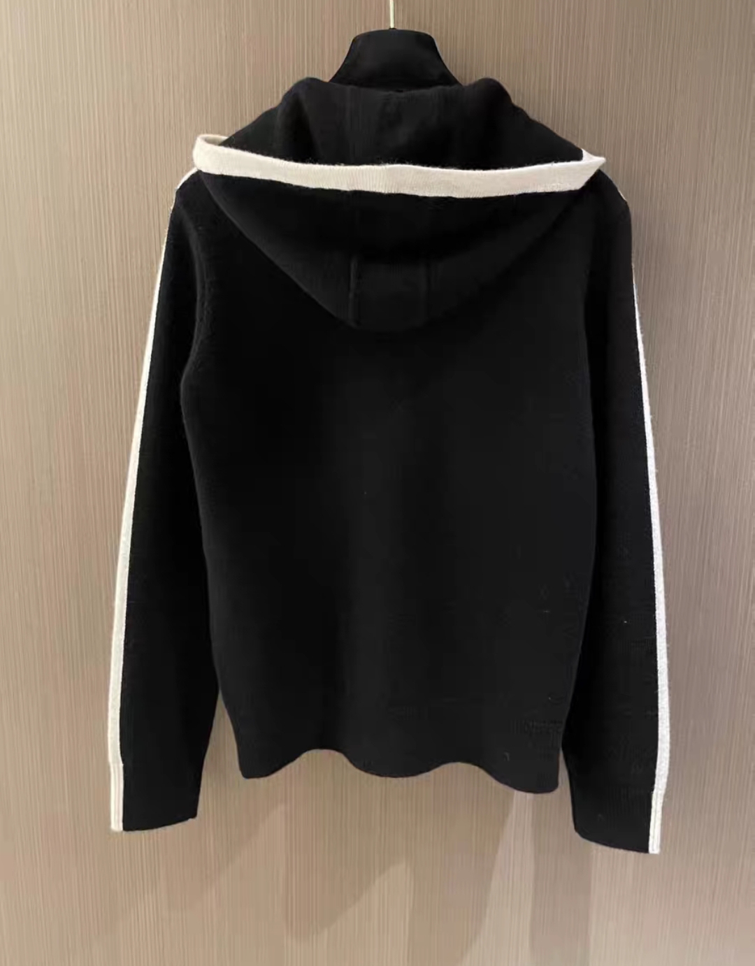 CHANEL Cashmere Hooded Zip-Up Jacket