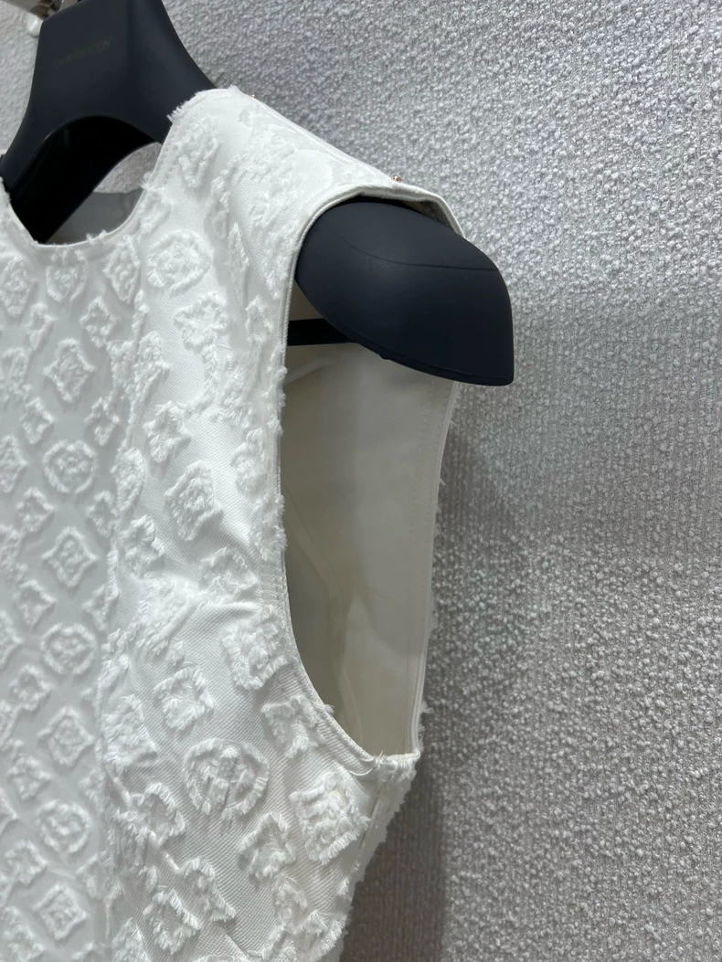 LOUIS VUITTON 1AHHXI Monogram Fil Coupé Denim Dress