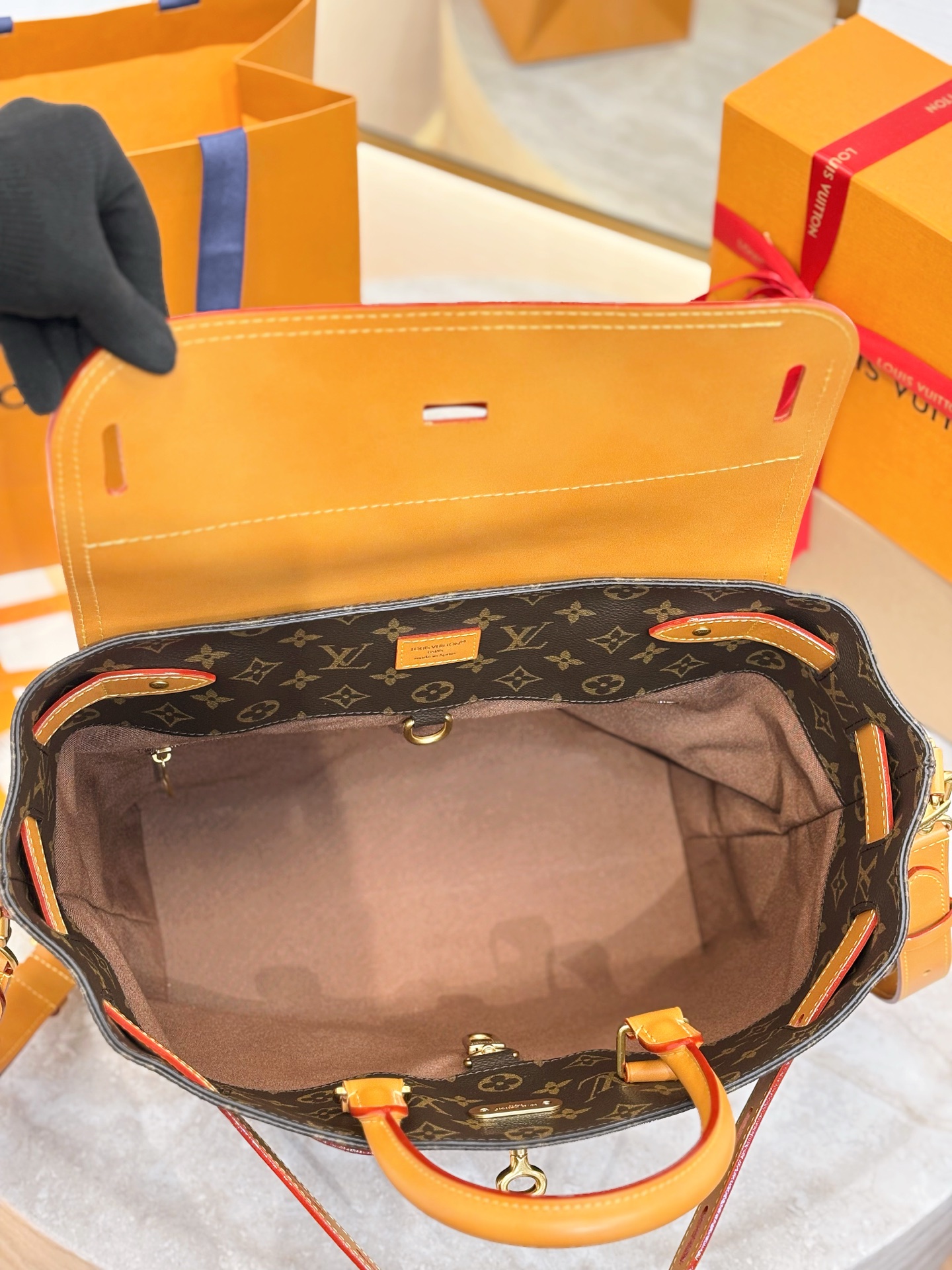 LV M25989 Steamer 30