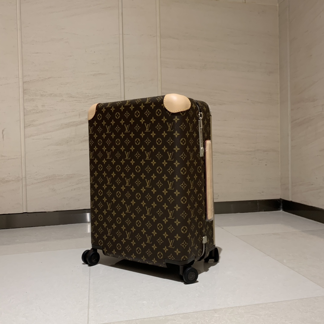 LV-four-wheeled trolley case