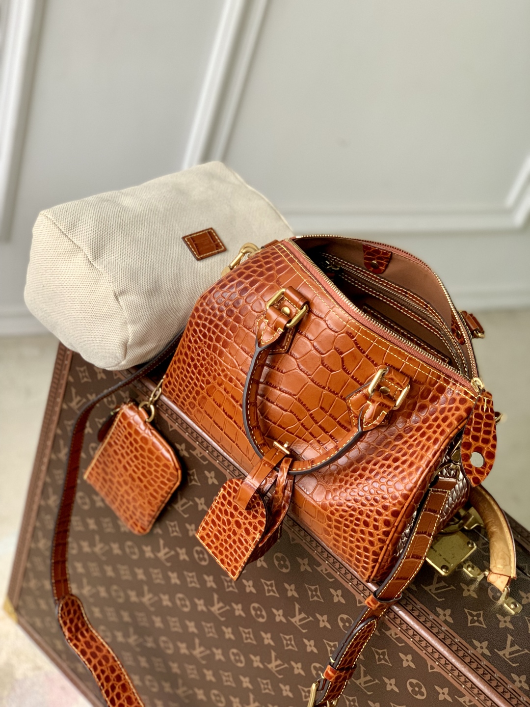 Louis Vuitton Speedy P9 Bandoulière 25 Brown
