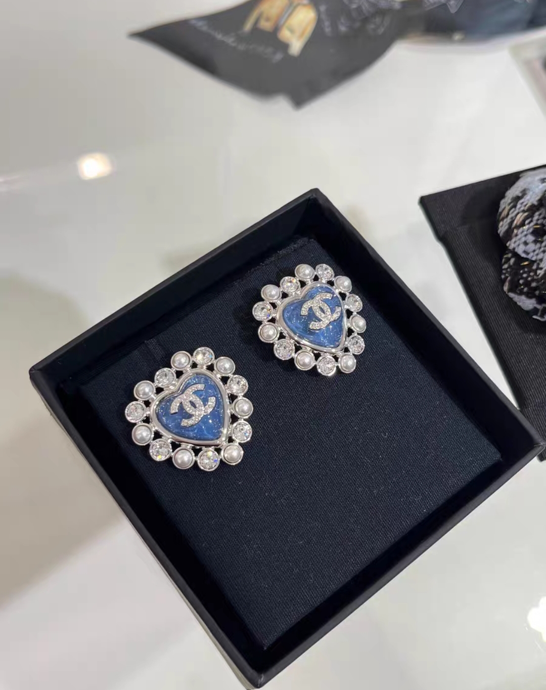 CHANEL 25P Silver Full Crystal Blue Heart Stud Earrings