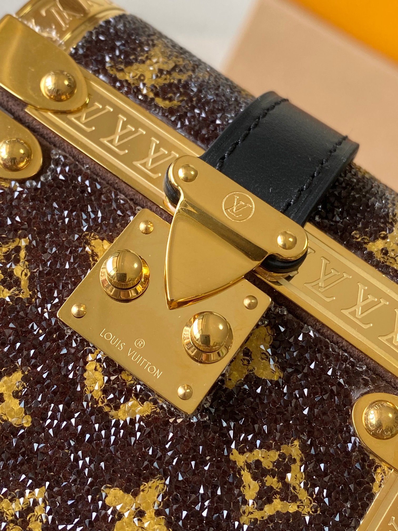 LV M83089 Treasure Box