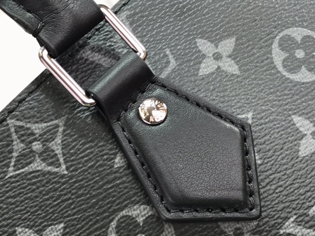 LOUIS VUITTON Grand Sac Tote Bag M44733 Monogram eclipse canvas