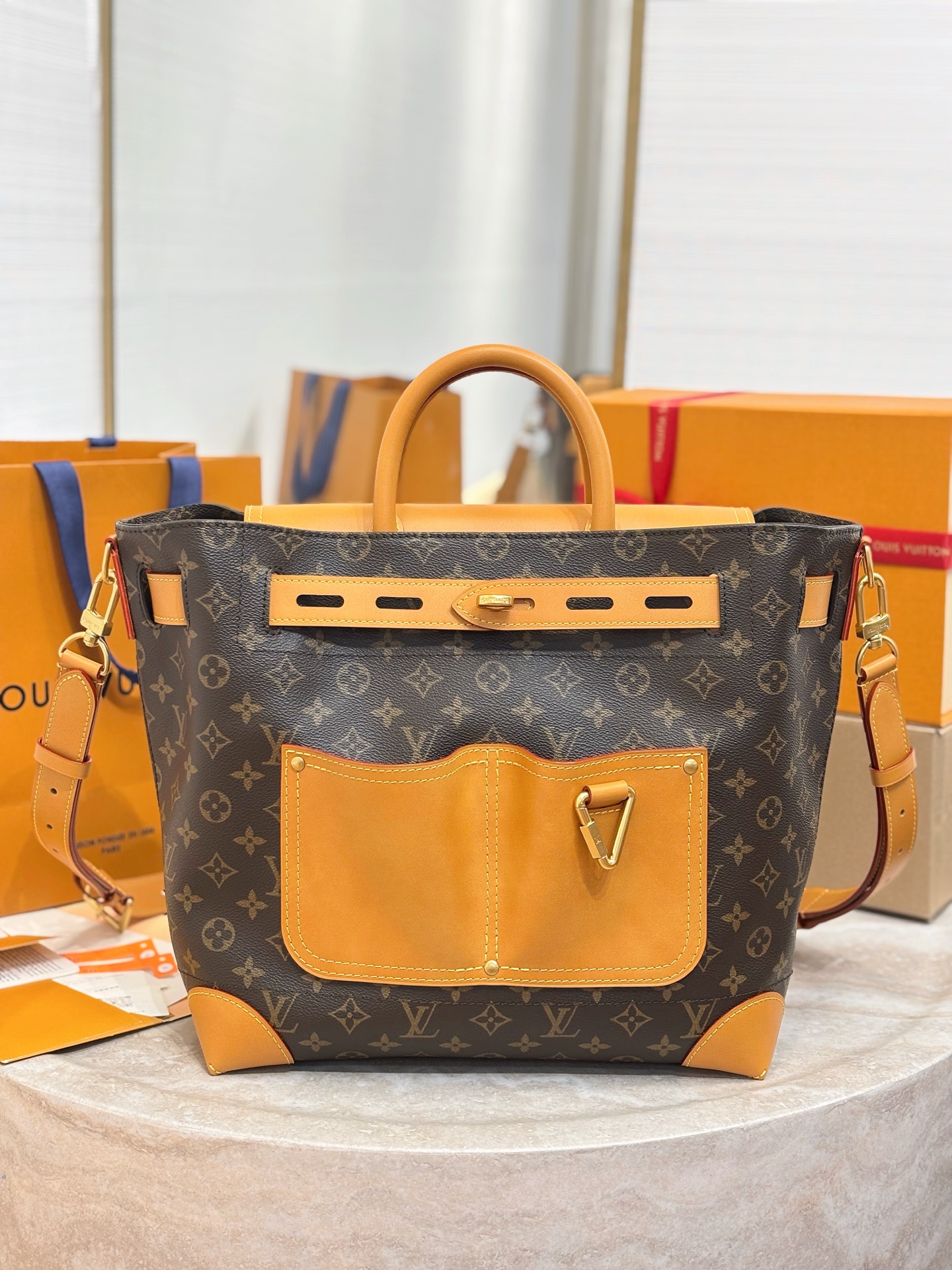 LV M25989 Steamer 30