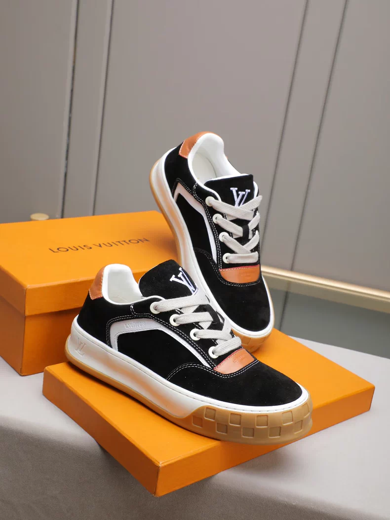 LOUIS VUITTON 1AJ734 LV Tilted Sneaker