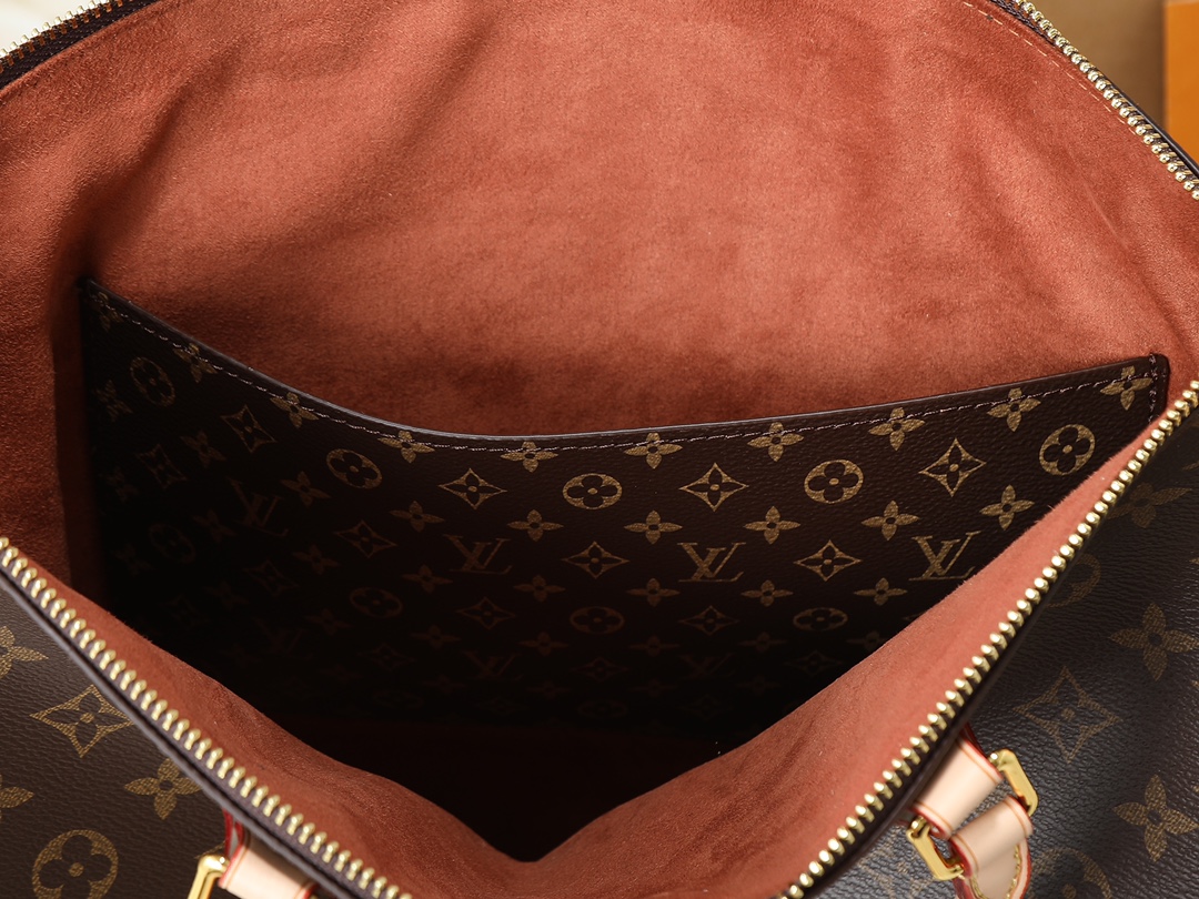 LOUIS VUITTON Neo Lockit