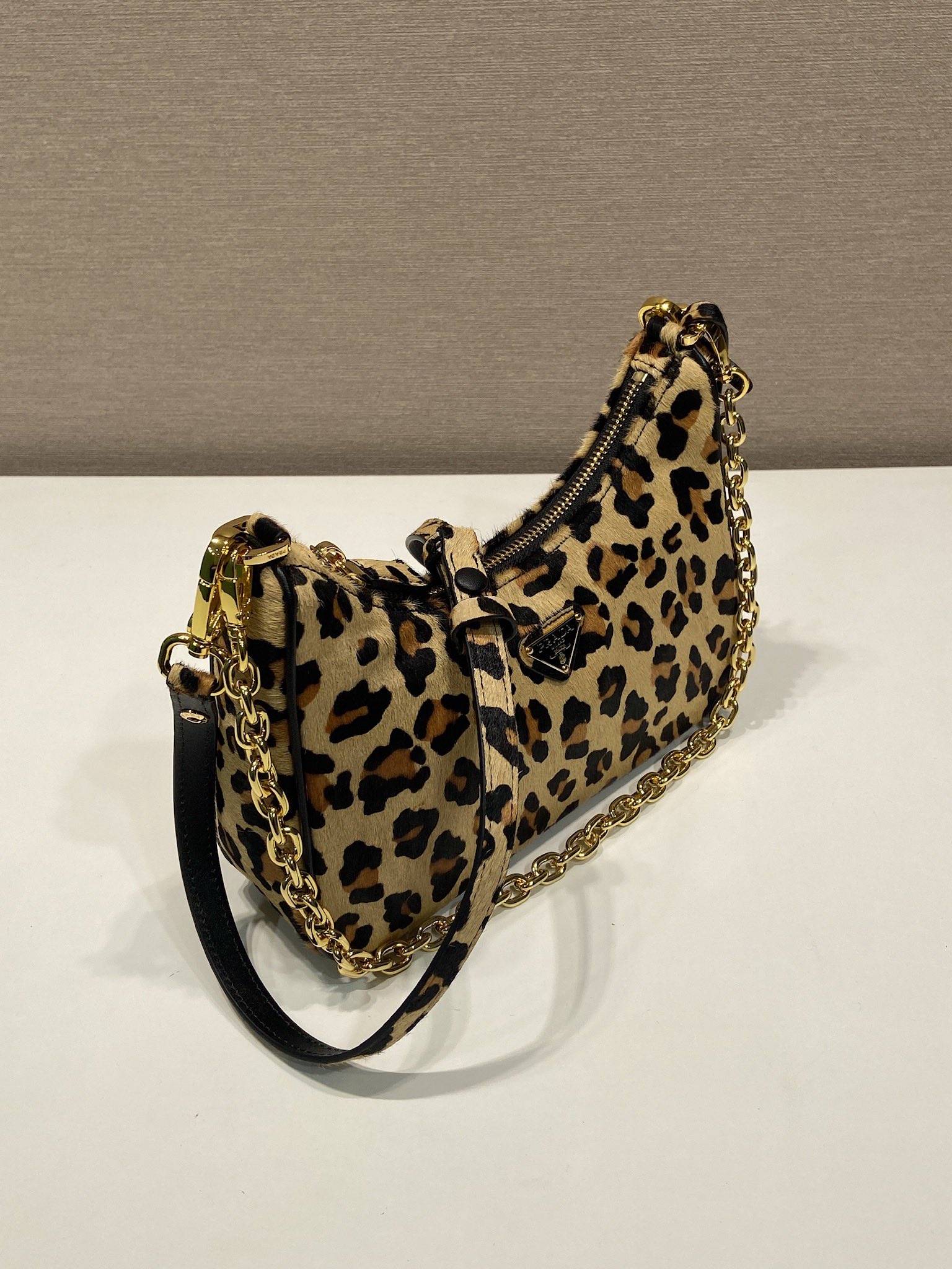 Prada Re-edition leopard Shoulder Bag in Leather