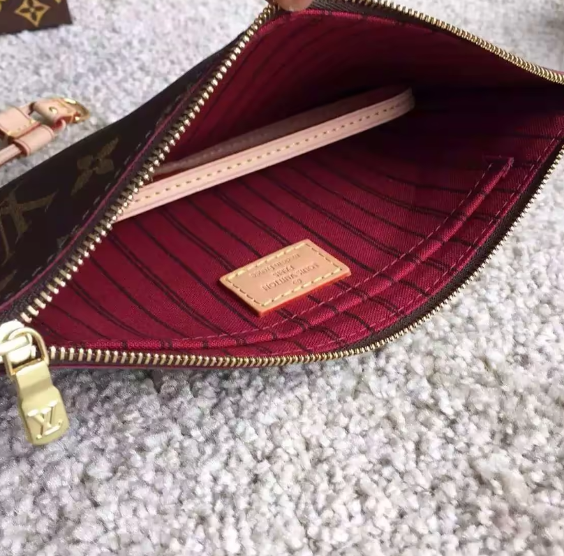 Louis Vuitton Neverfull MM Bag Monogram Canvas M40996