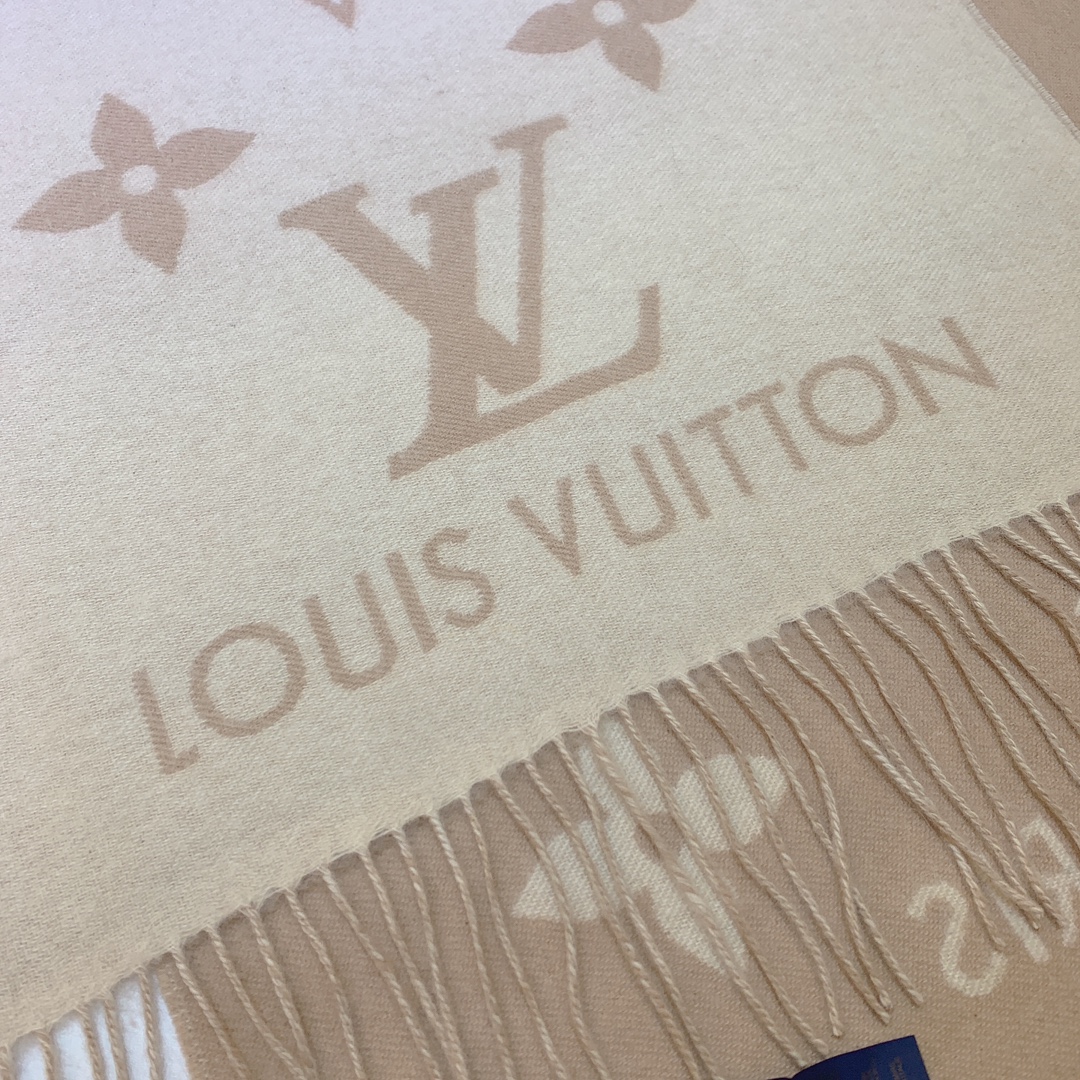 LOUIS VUITTON M78123 Reykjavik Scarf