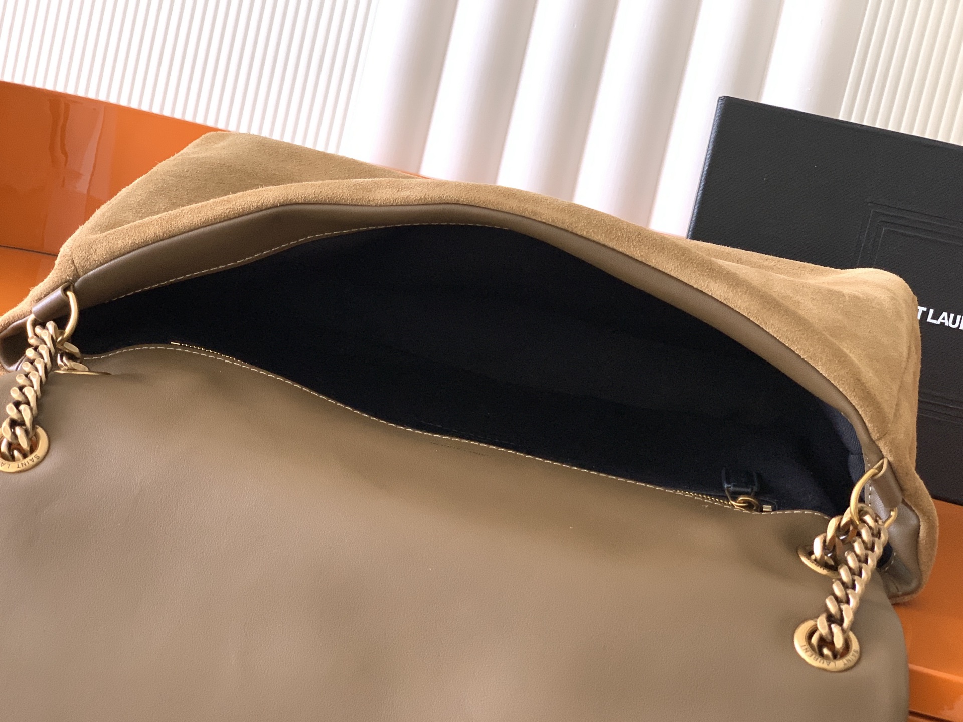 YSL CALYPSO large in suede