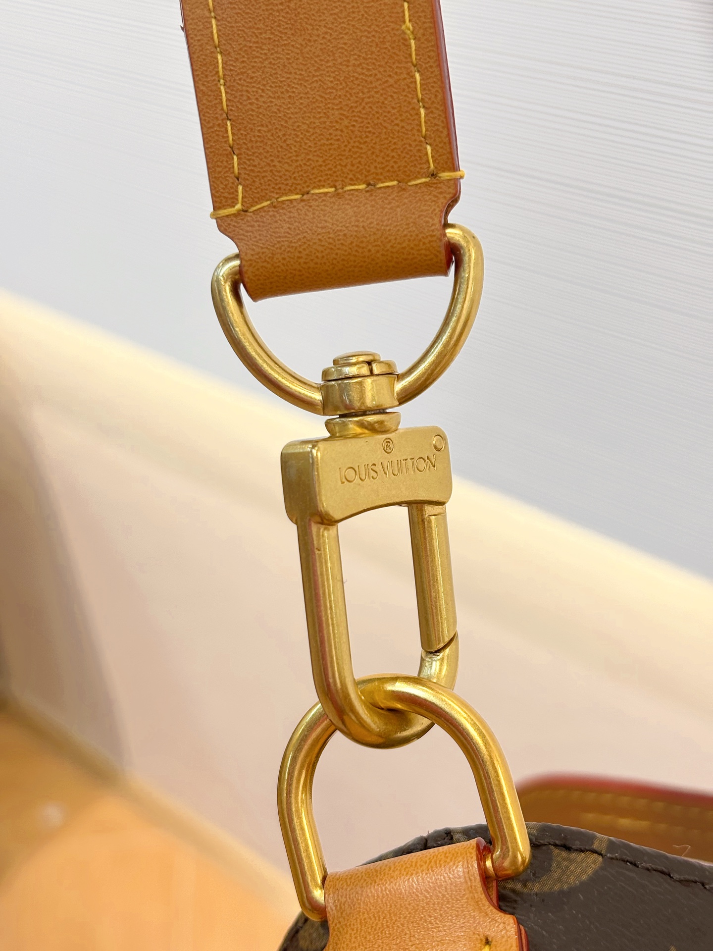 LV M25989 Steamer 30