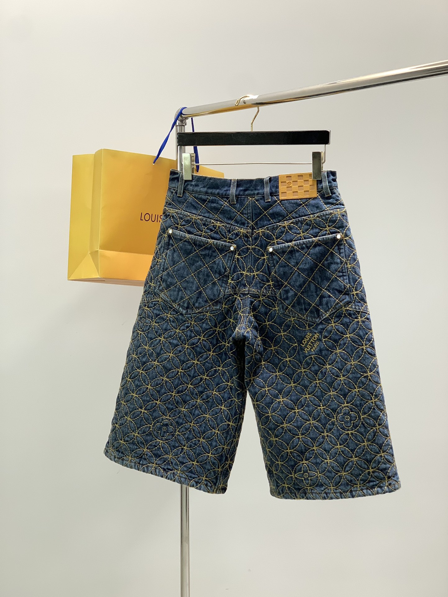 Louis Vuitton1AILM7 Embroidered Denim Blouson