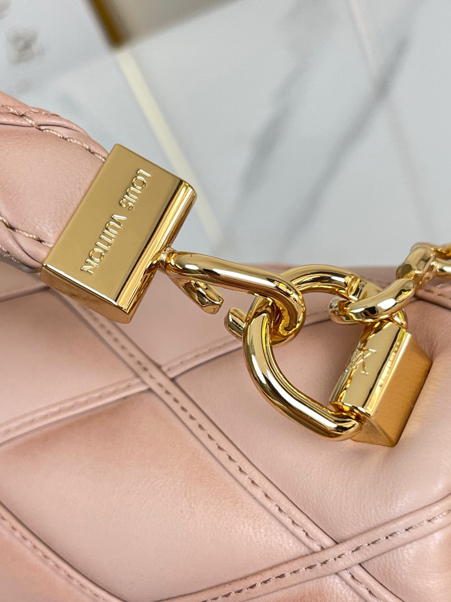 Louis Vuitton M24465 GO-14 MM Rosabella Pink