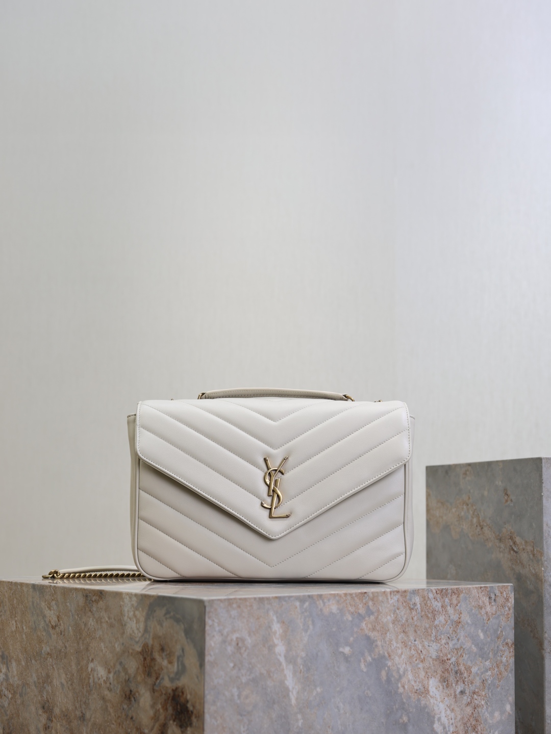 Saint Laurent Loulou Large Bag In Leather