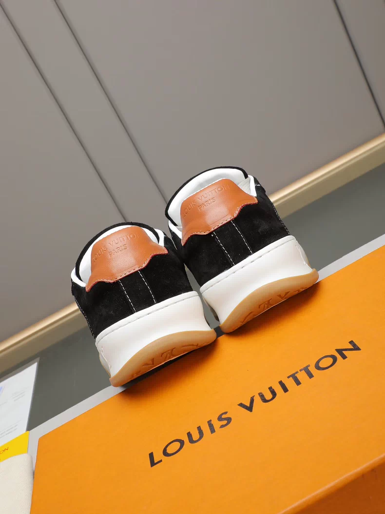 LOUIS VUITTON 1AJ734 LV Tilted Sneaker