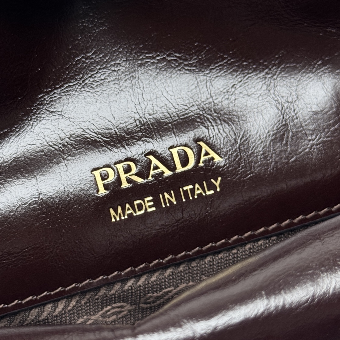 Prada Leather shoulder bag