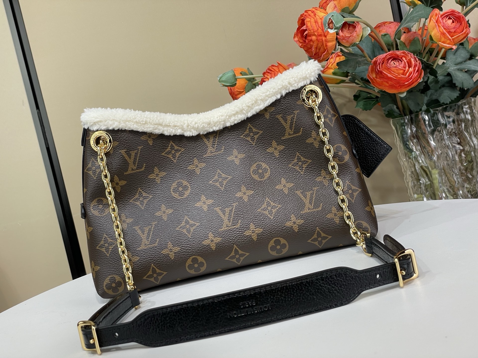 LOUIS VUITTON M26568 LV Ski CarryAll BB
