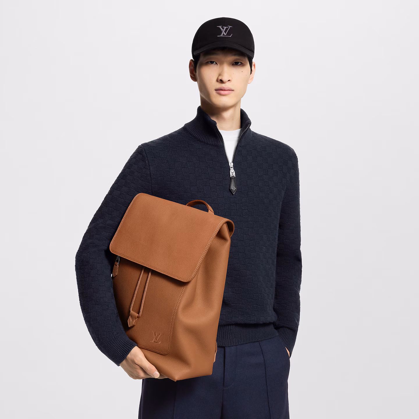 LV M26023 Fastline Backpack