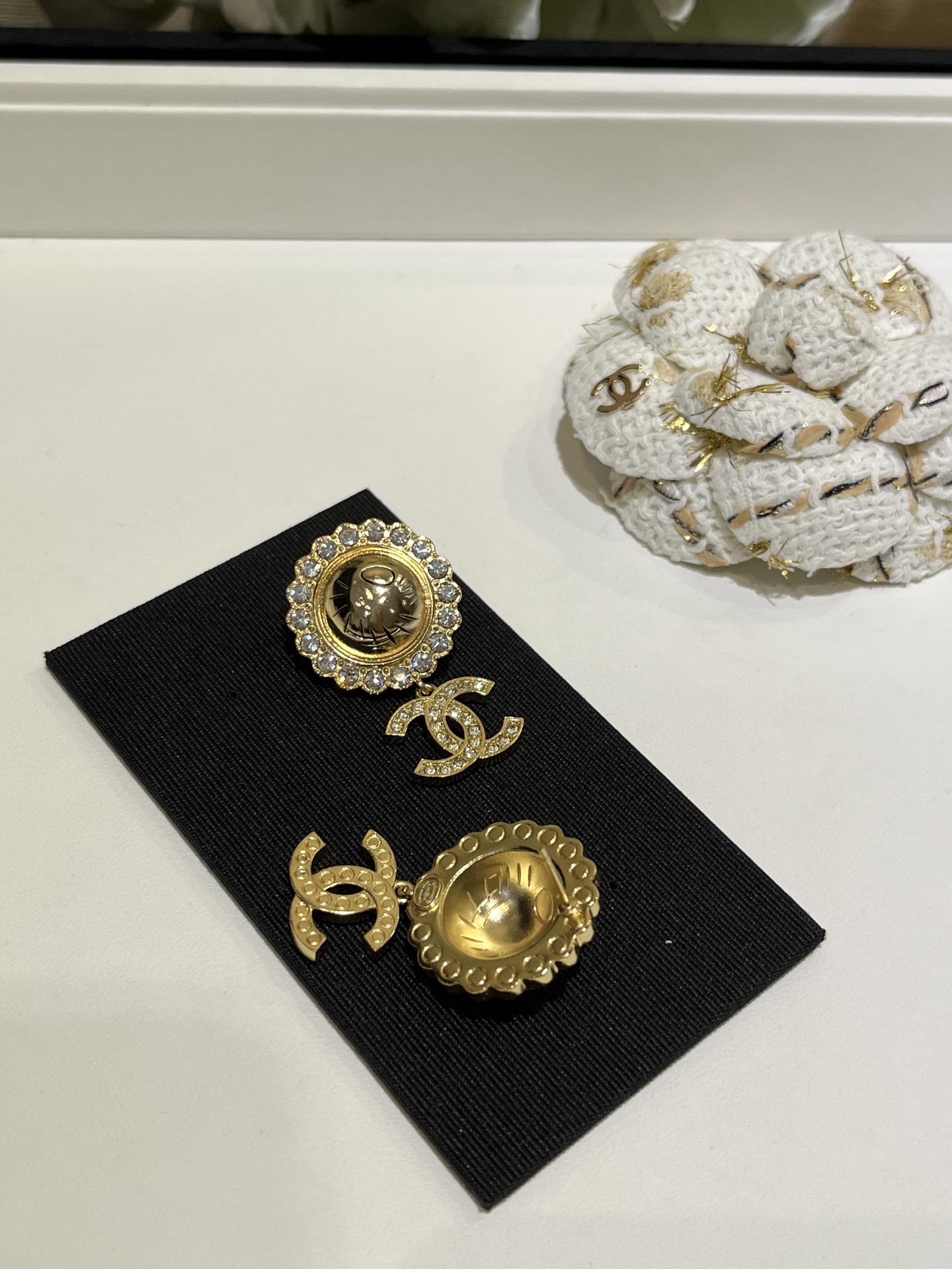 CHANEL Pendant Earrings