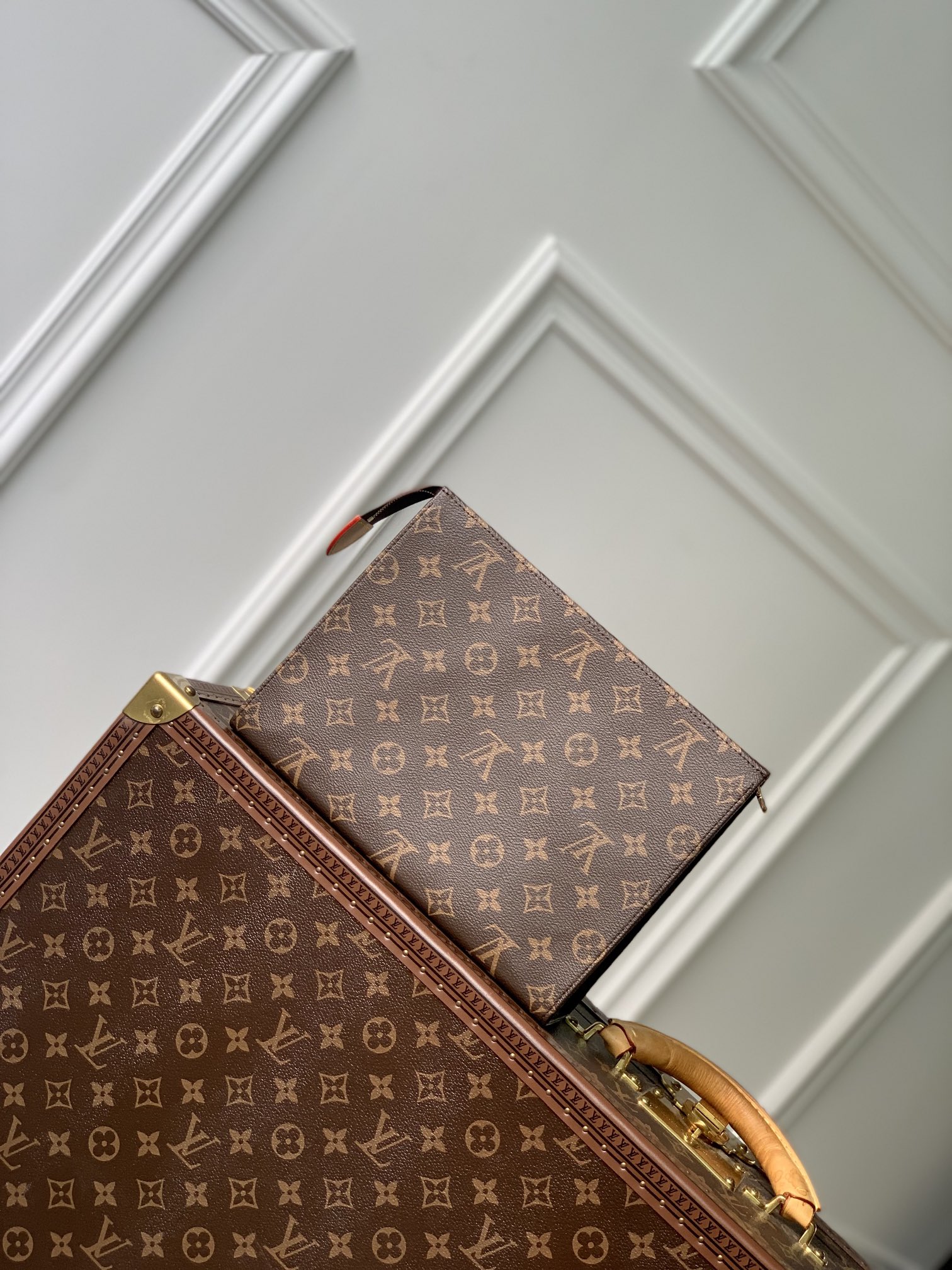LOUIS VUITTON M47195 CUSTOMIZABLE Trio Toilet Pouch