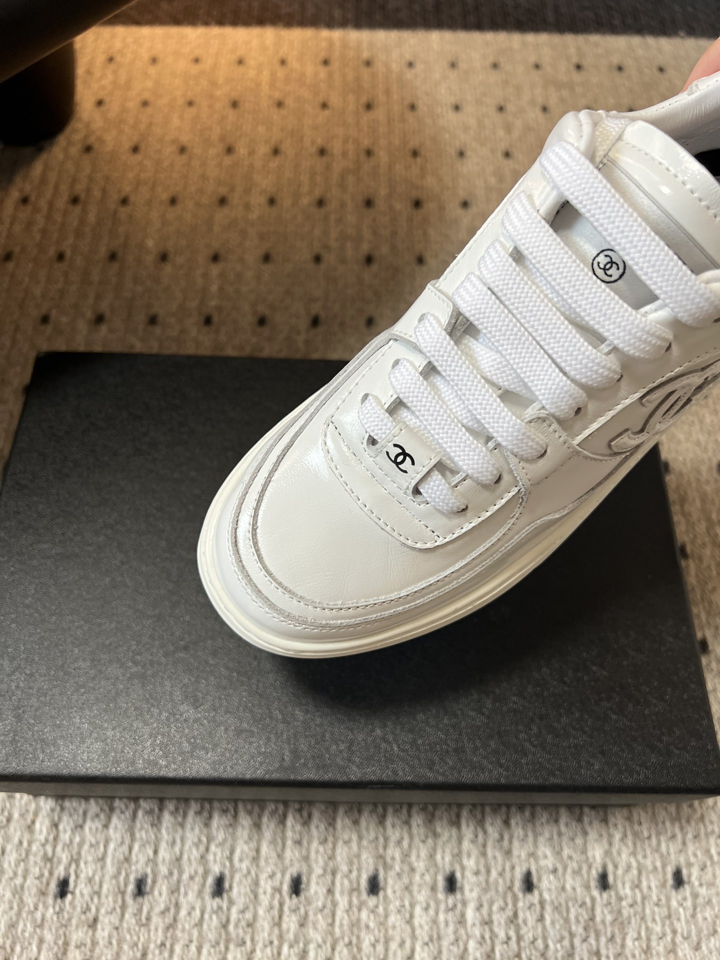 CHANEL Patent Leather Low-Top Trainers Light Beige