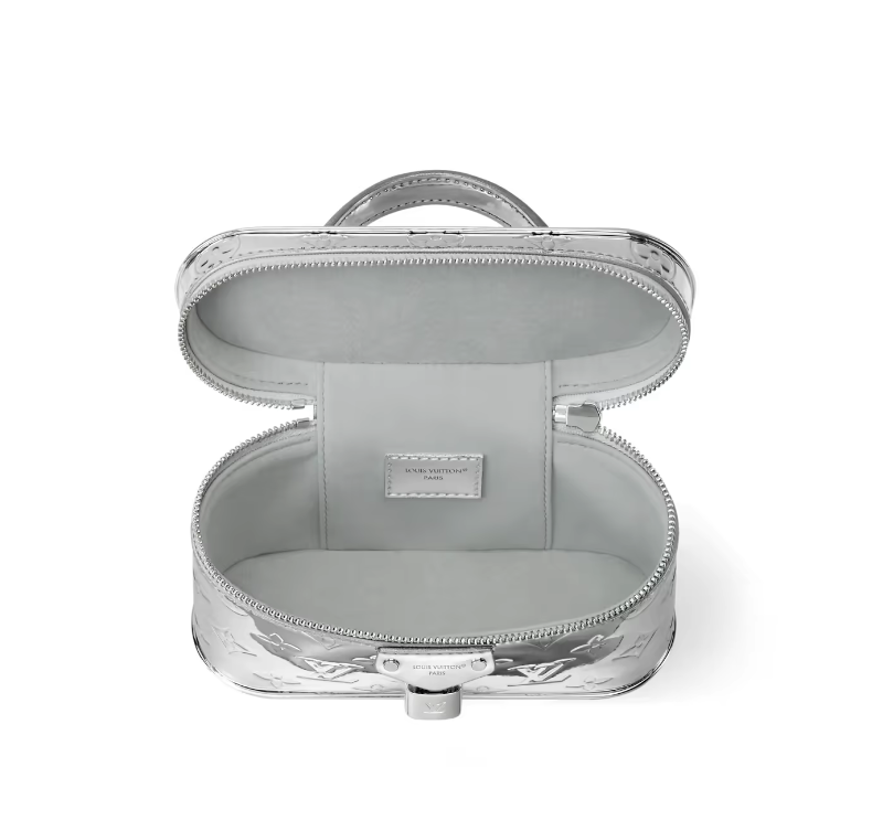 Louis Vuitton M26097 Vanity Chain Pouch