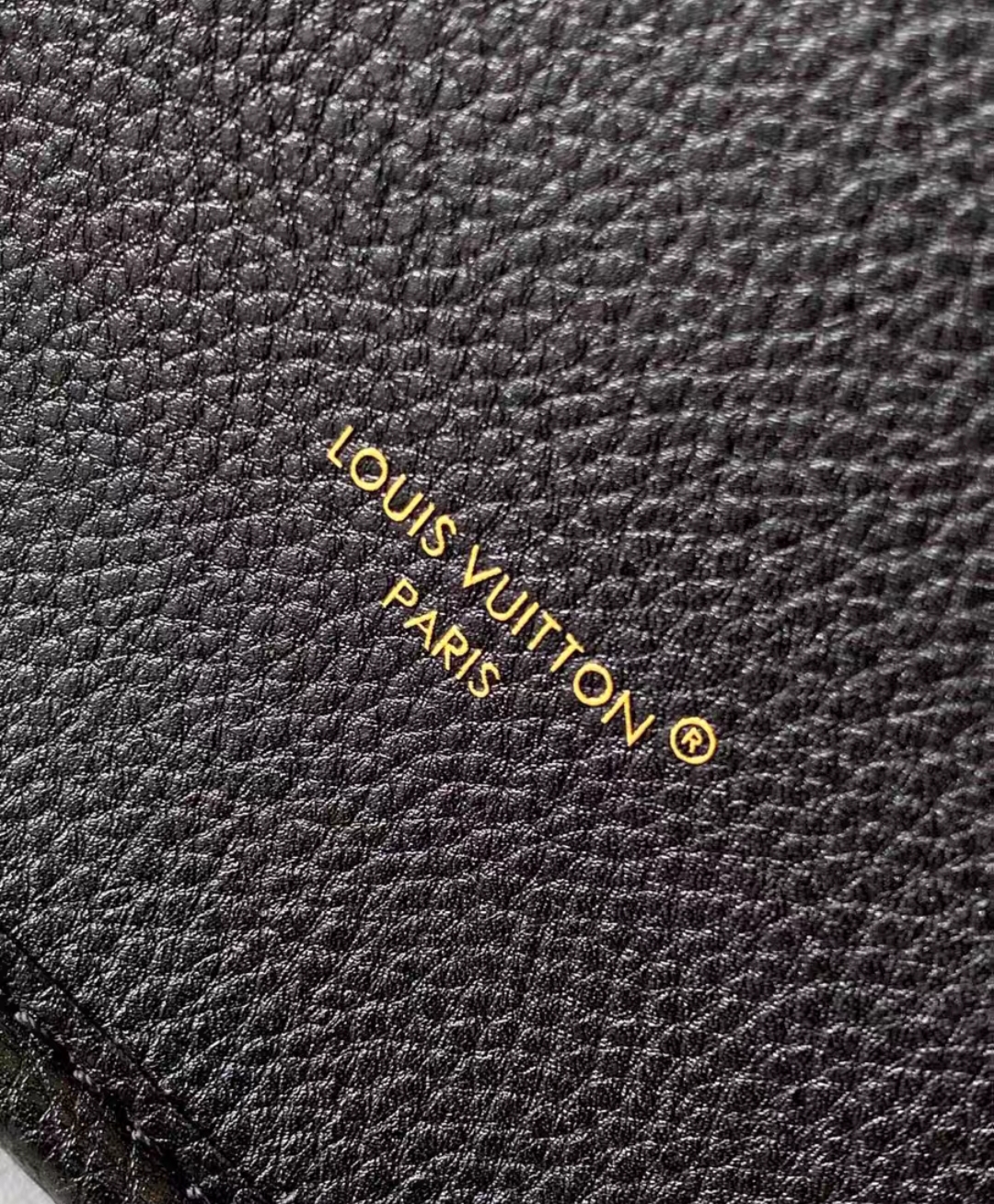 LOUIS VUITTON M12099 New Reversible Neverfull Bandoulière Inside Out