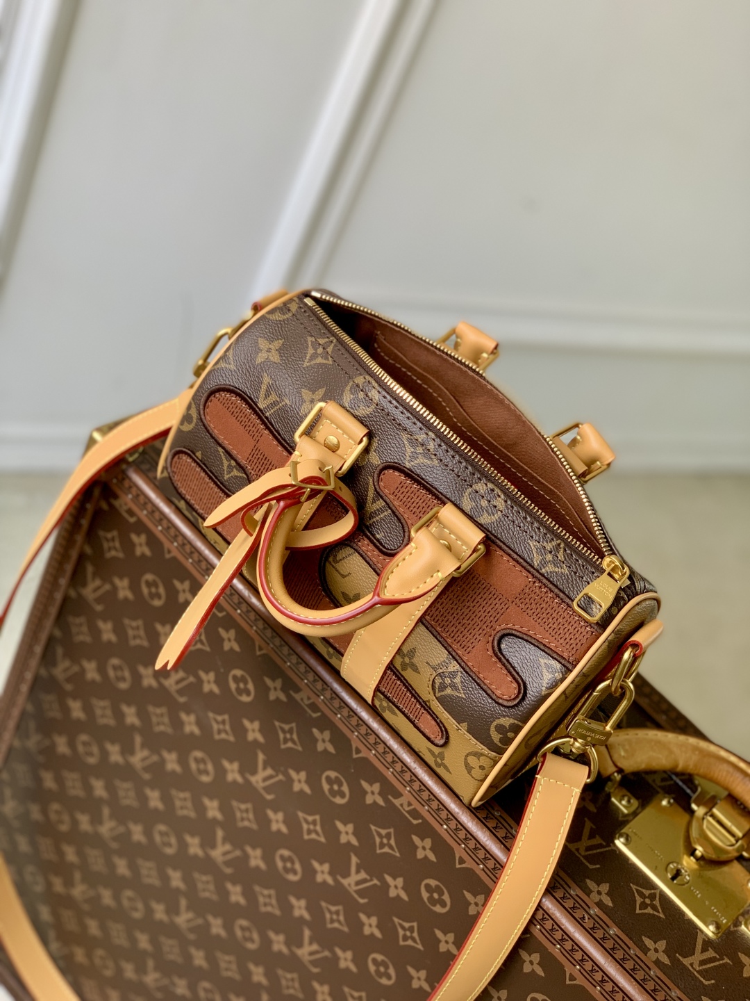 LOUIS VUITTON M15428 Keepall Bandoulière 25