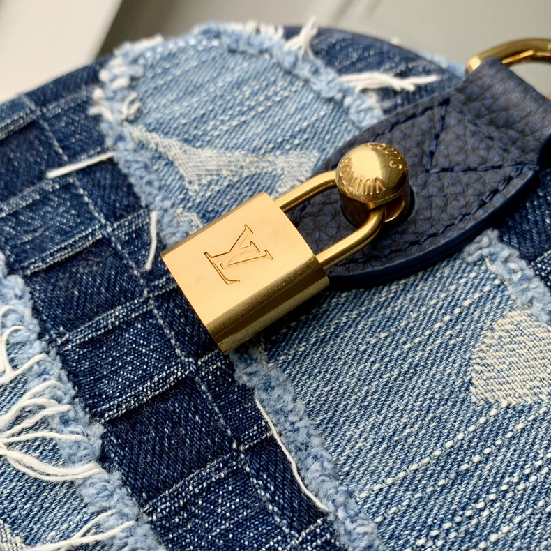 LOUIS VUITTON M15276 Speedy 25 Bandoulière