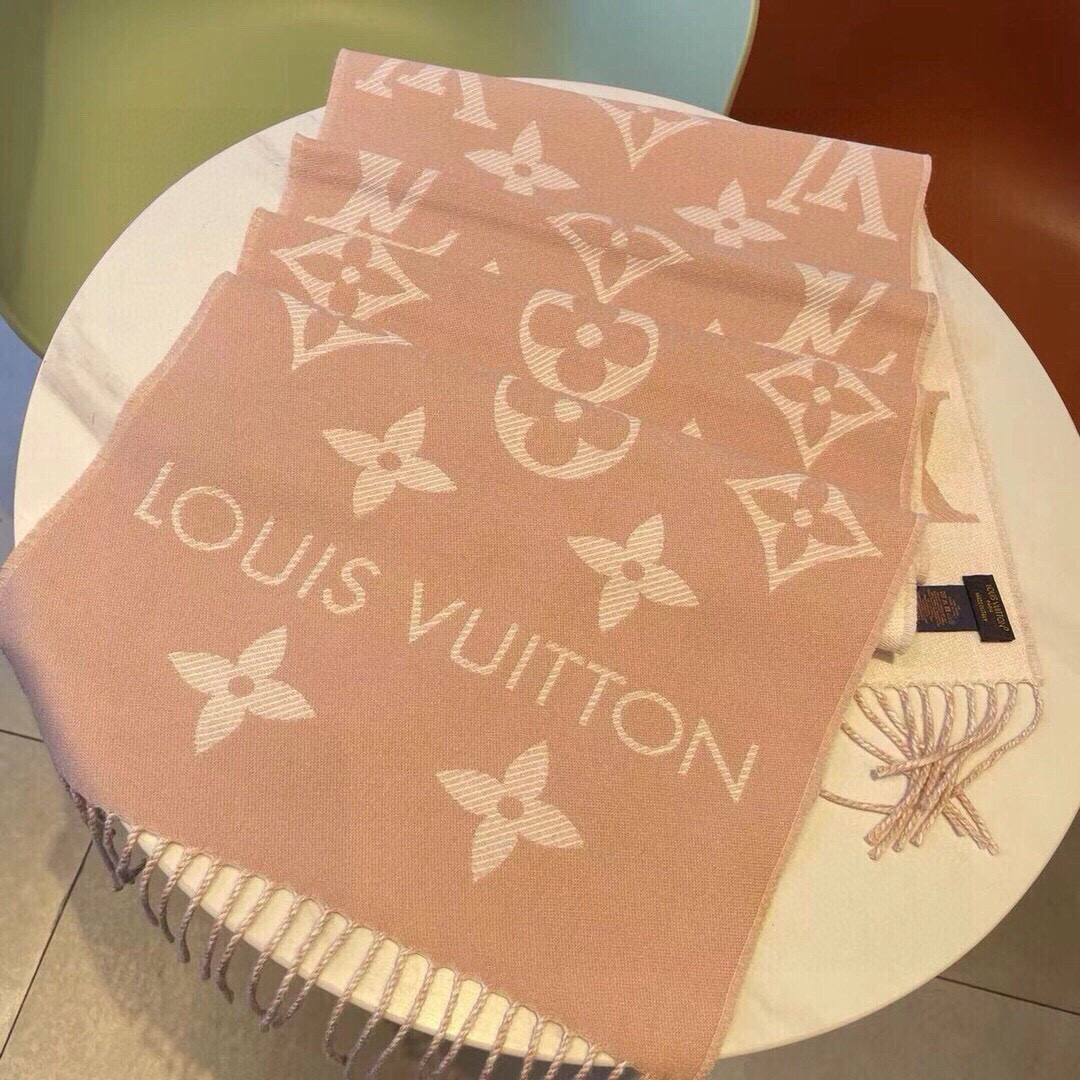 LOUIS VUITTON M77854 LV Essential scarf
