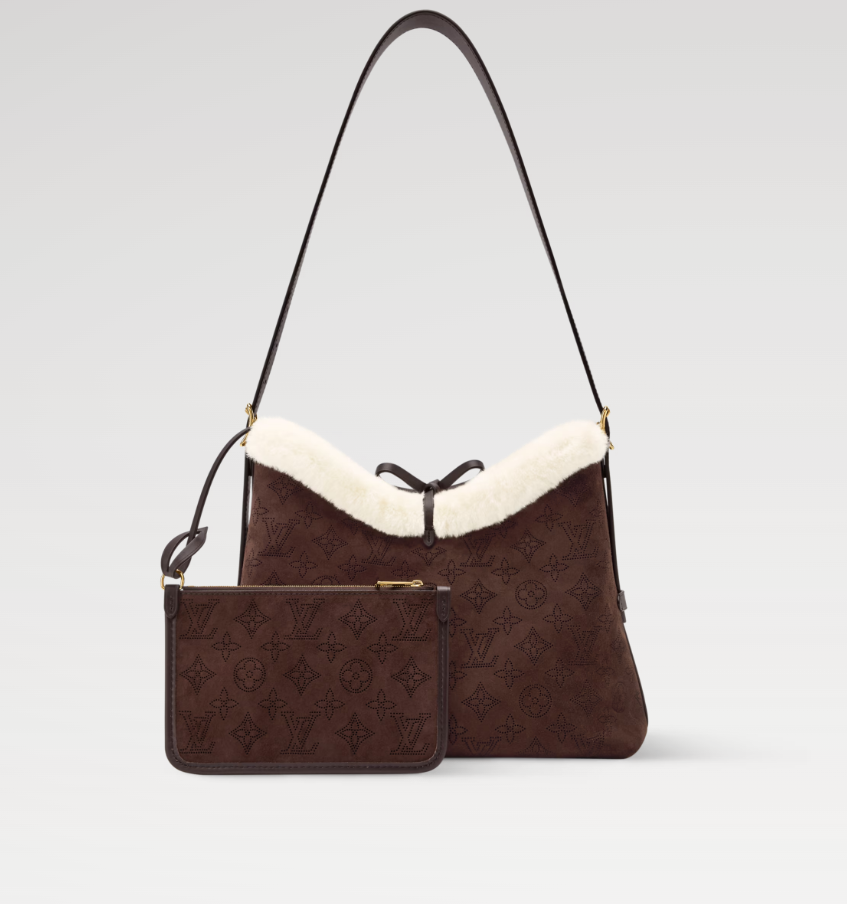LOUIS VUITTON M26421 CarryAll PM