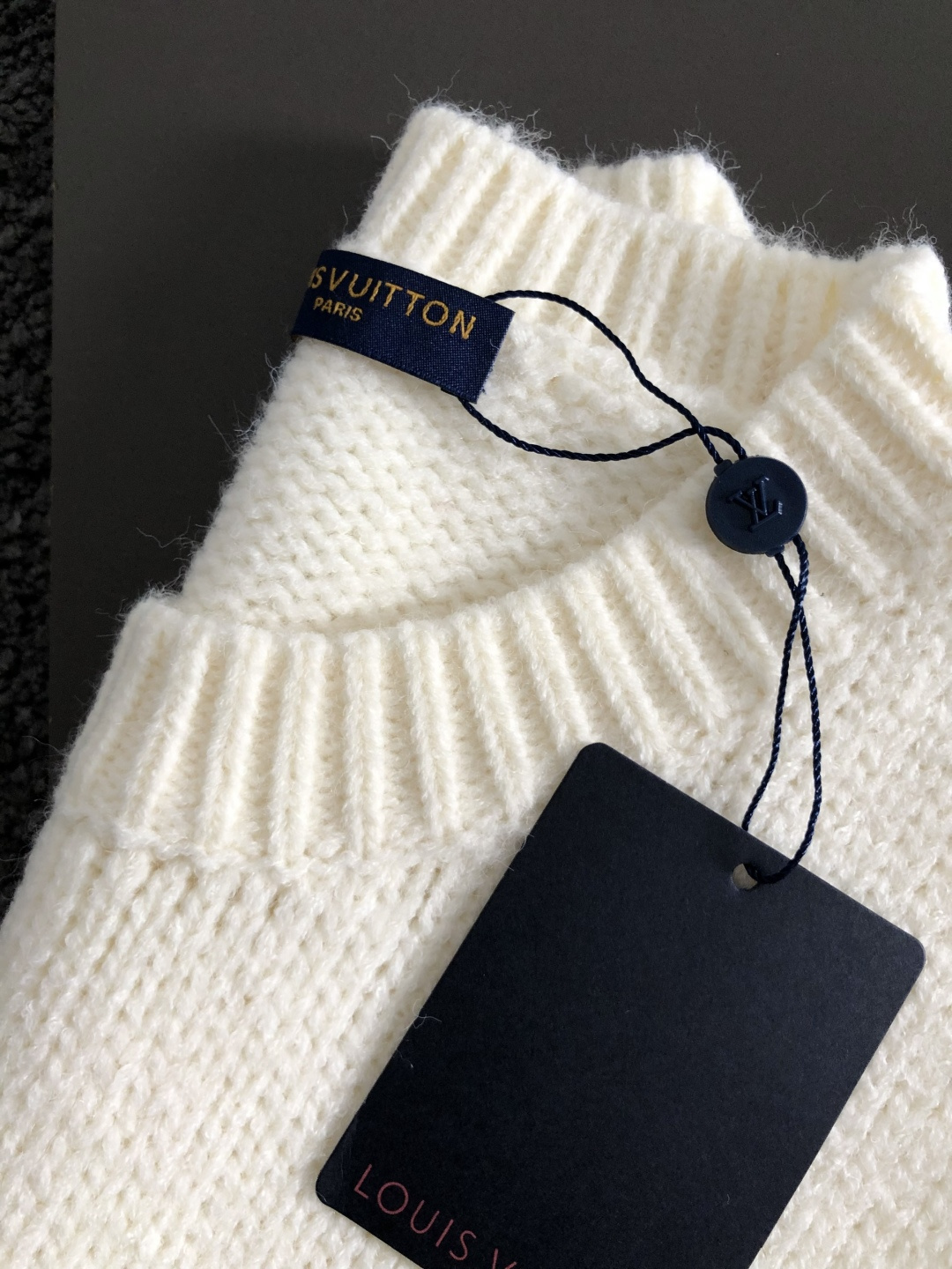 LOUIS VUITTON 1AIWEO LV Intarsia Crewneck