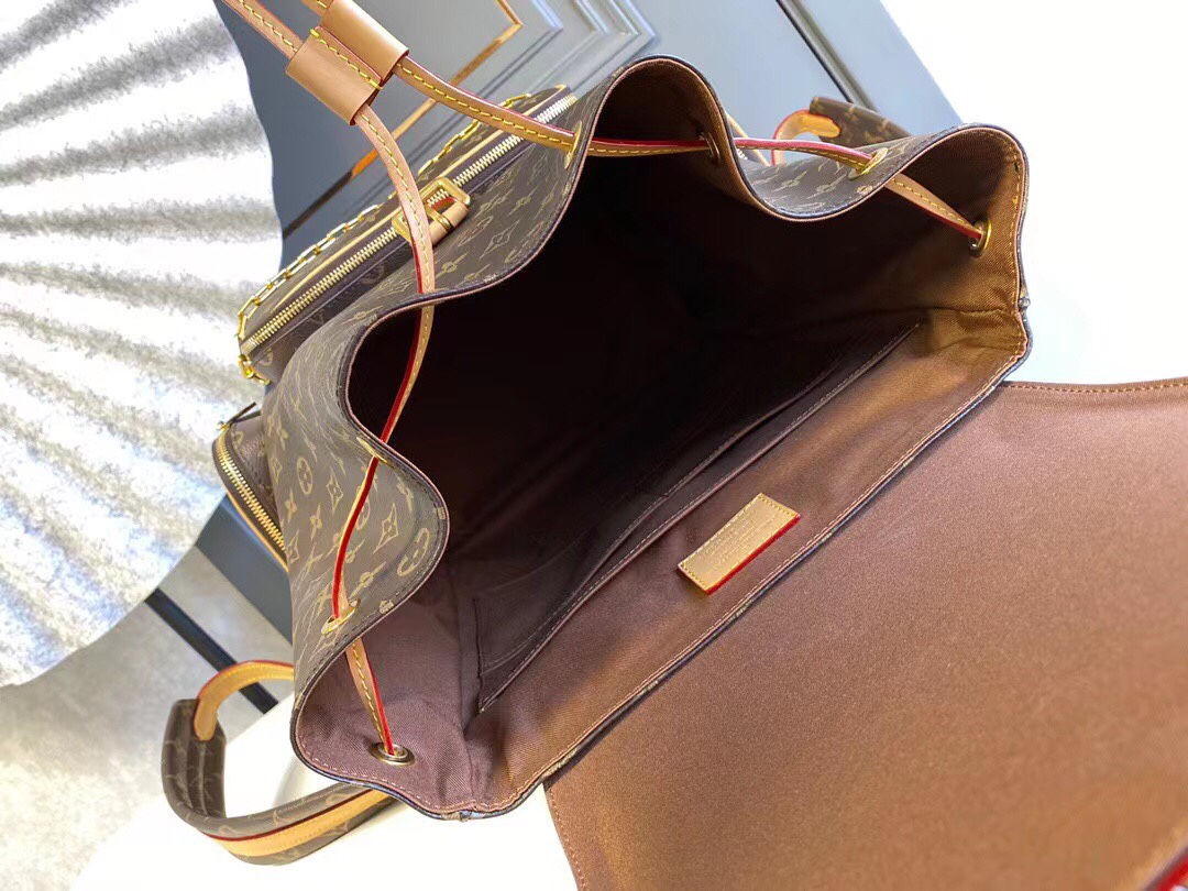 Louis Vuitton M44658 BOSPHORE Mountaineering Backpack