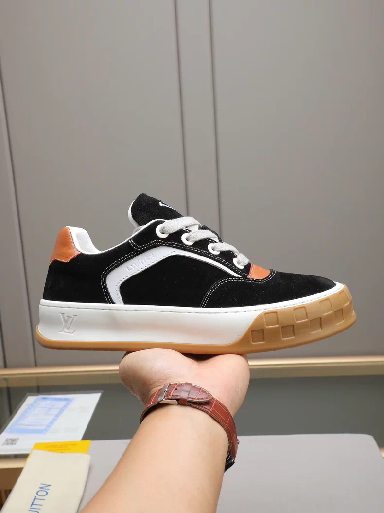LOUIS VUITTON 1AJ734 LV Tilted Sneaker