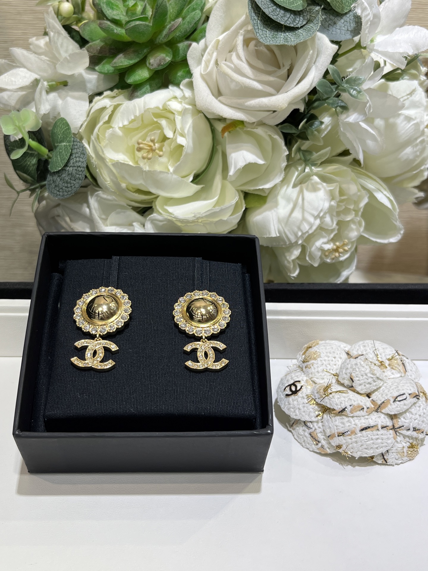 CHANEL Pendant Earrings