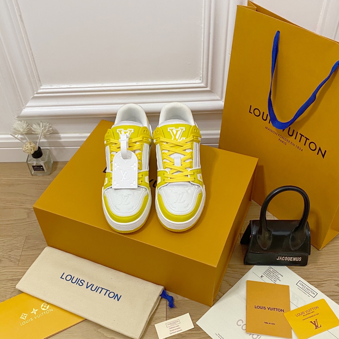 Louis Vuitton Trainer Sneaker Monogram