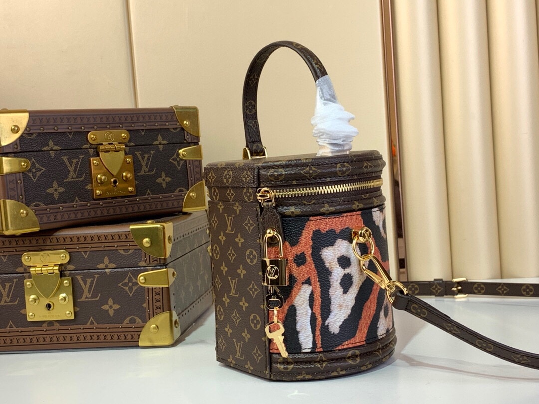 LV – Leopard Print-