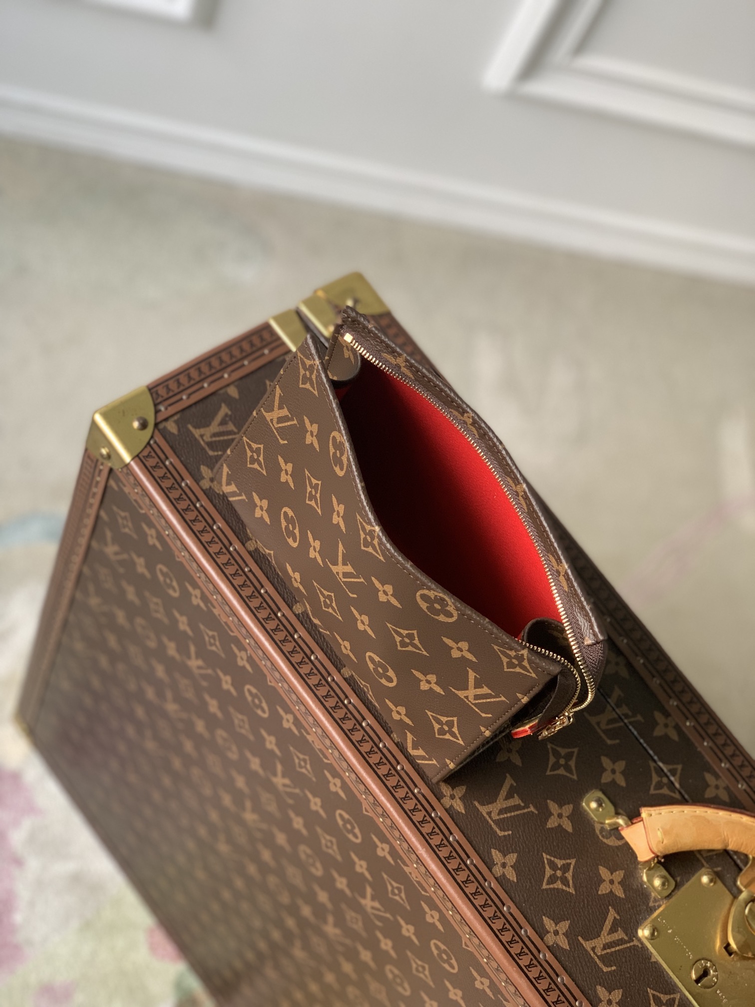 LOUIS VUITTON M47195 CUSTOMIZABLE Trio Toilet Pouch