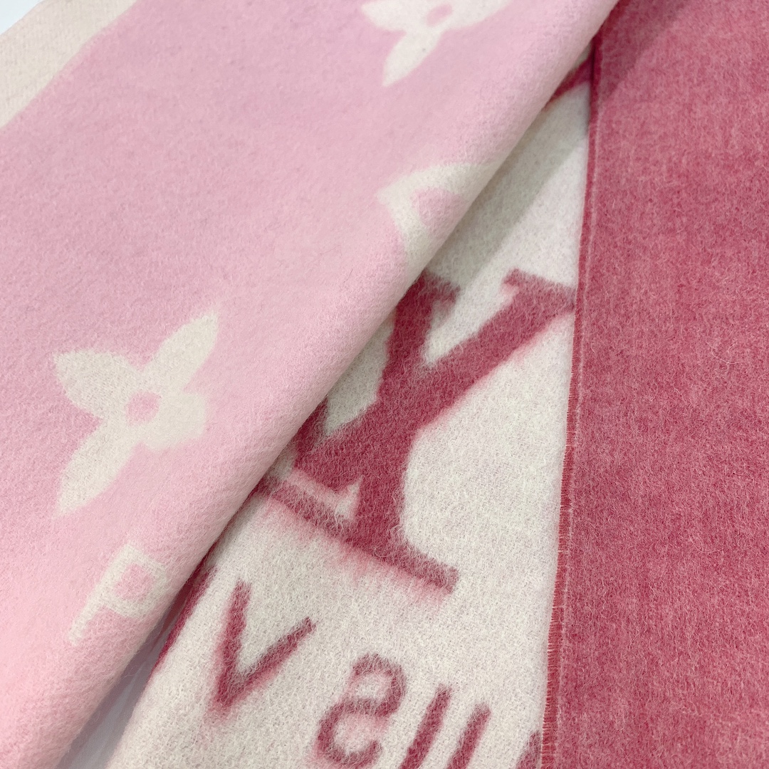 LOUIS VUITTON M77375 Reykjavik Gradient Scarf