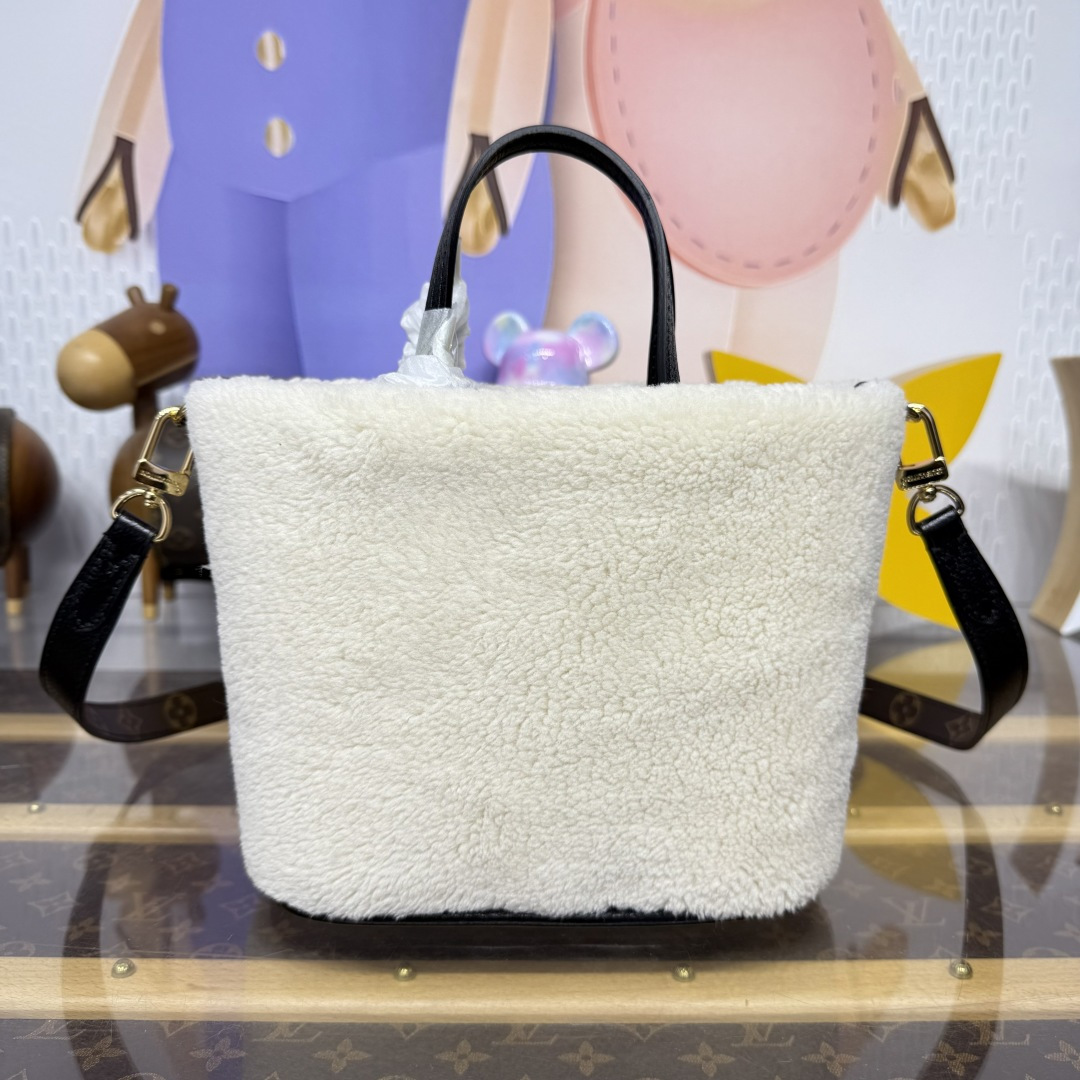 M26315 LV Ski Neverfull Bandoulière Inside Out BB