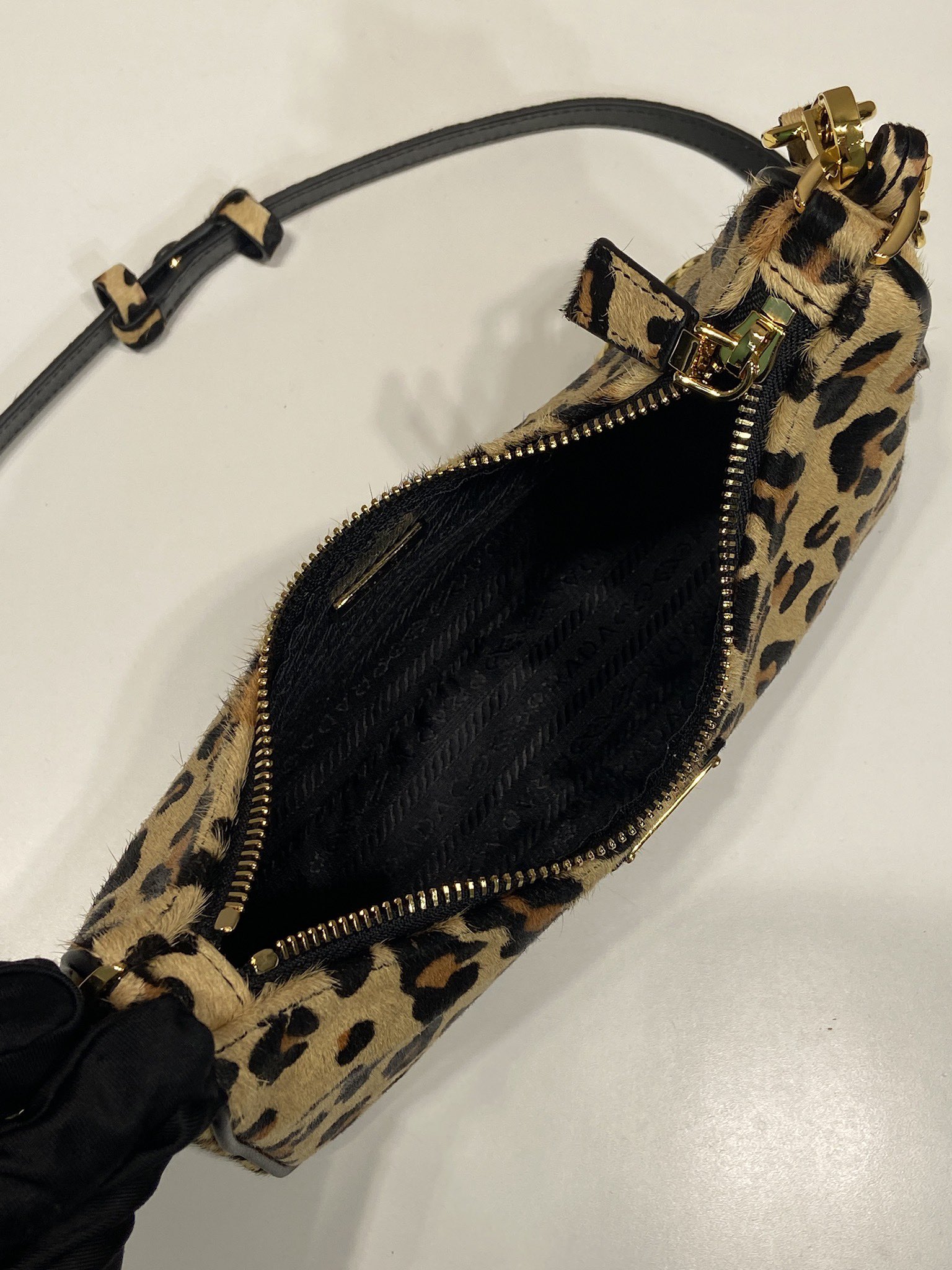 Prada Re-edition leopard Shoulder Bag in Leather
