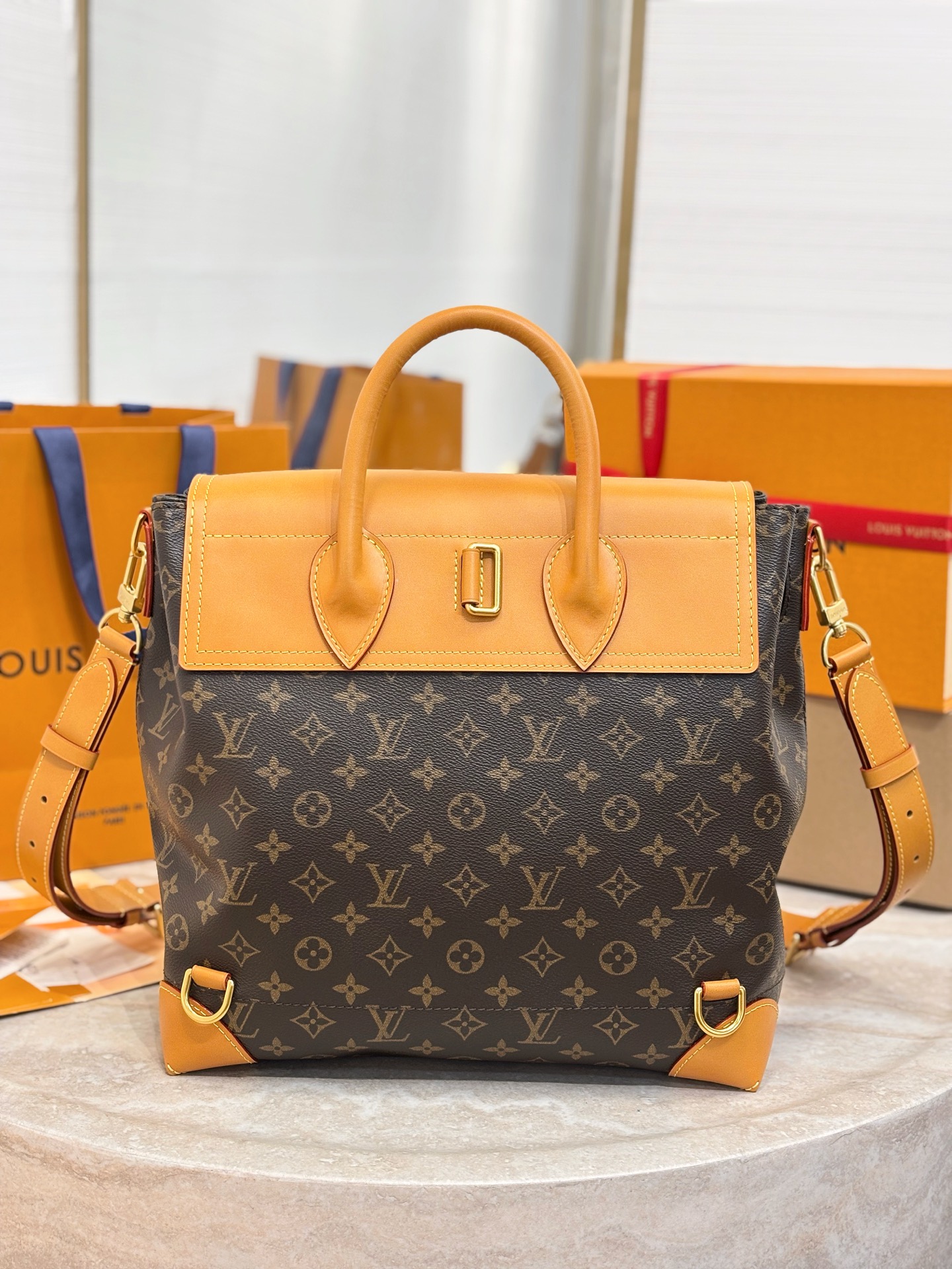 LV M25989 Steamer 30