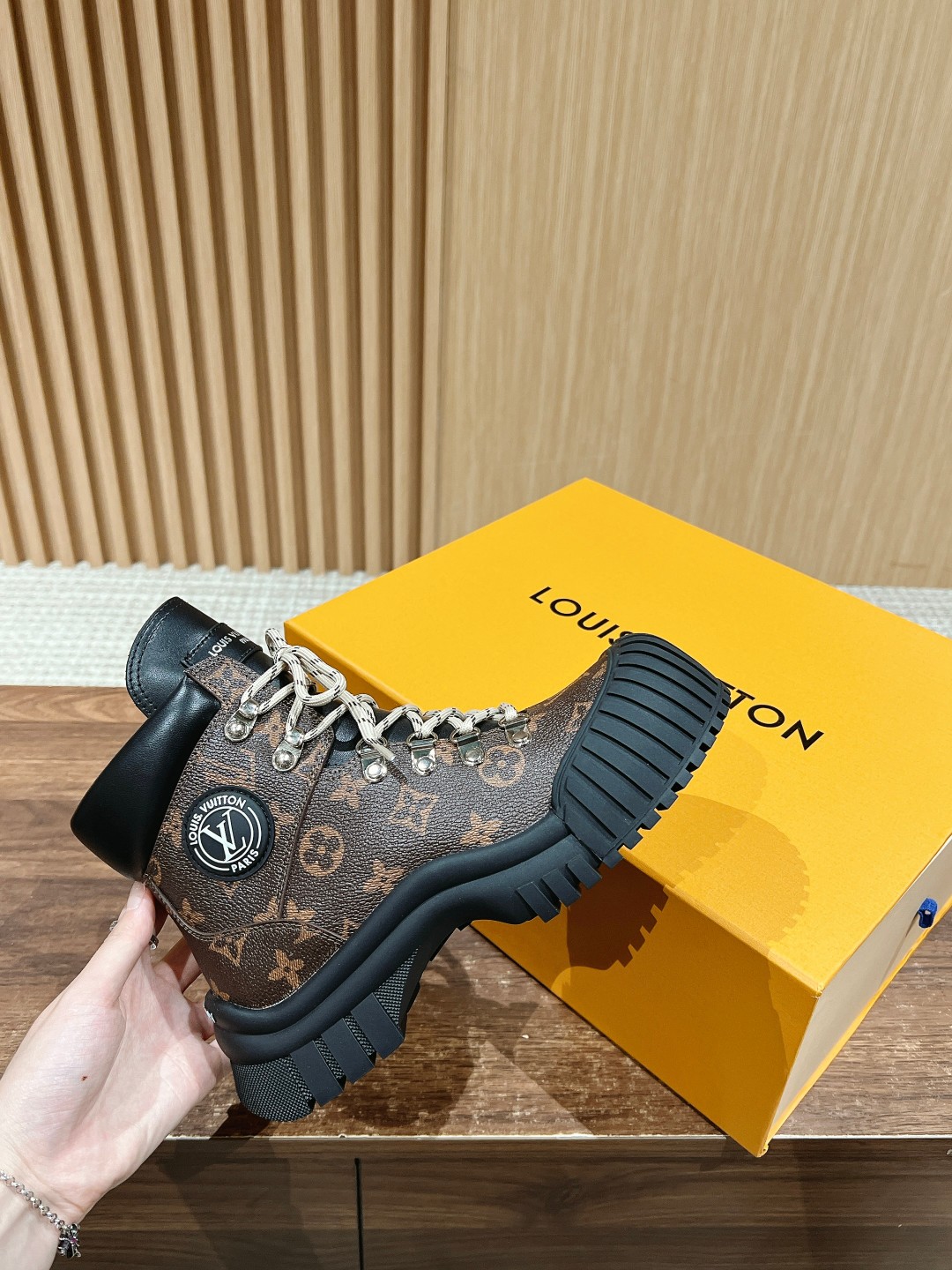 LV 1AALYC Ruby Flat Rangers